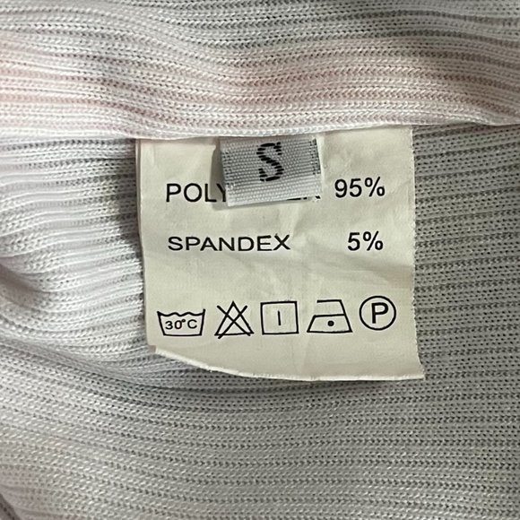 Pink Distressed Crop Top - Picture 3 of 4